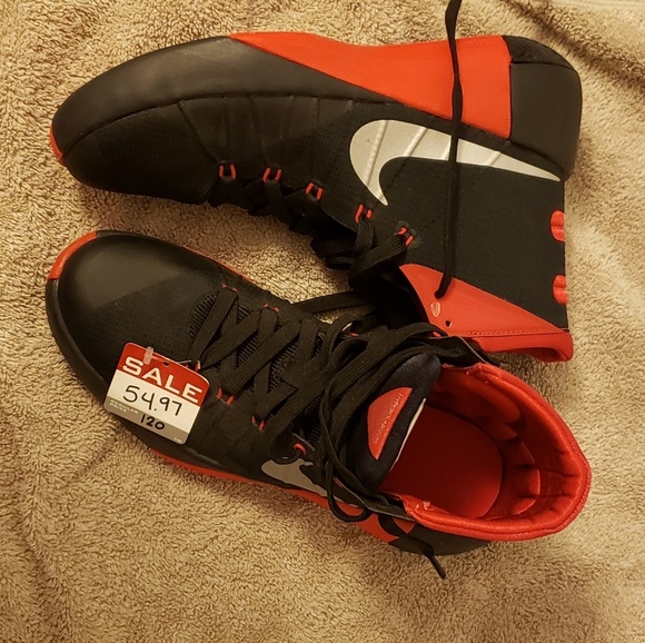 youth hyperdunk 2017